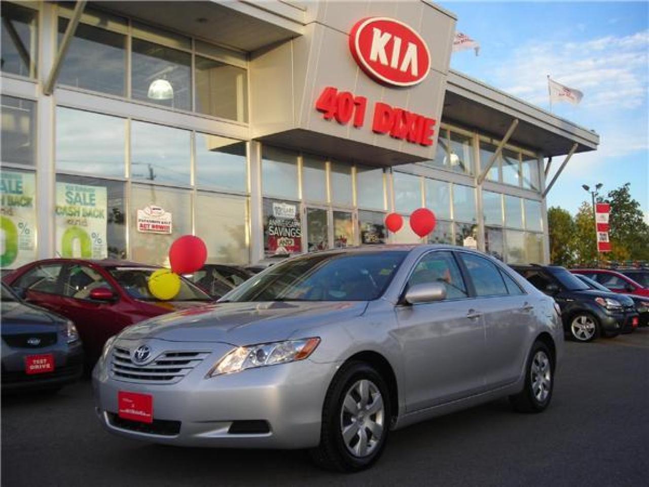 Used 2009 Toyota Camry LE for sale in Mississauga, ON