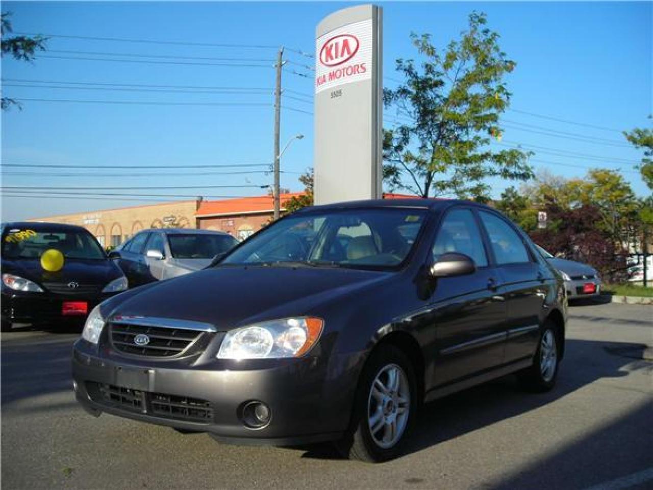 Used 2005 Kia Spectra EX for sale in Mississauga, ON
