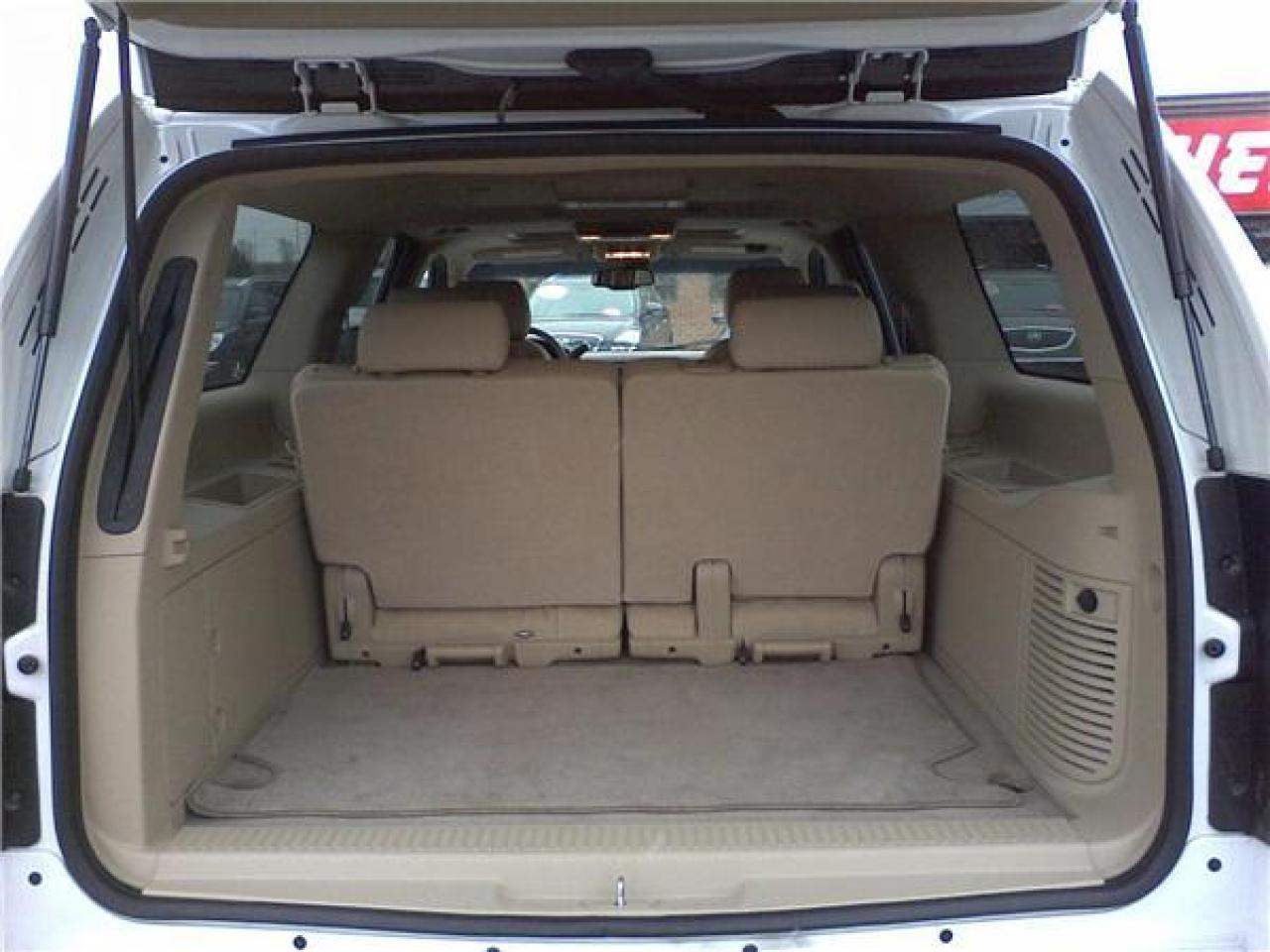 Used 2009 Chevrolet Suburban  for sale in Mississauga, ON