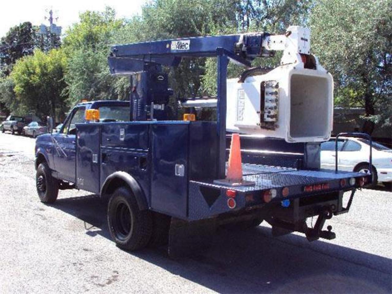 487418