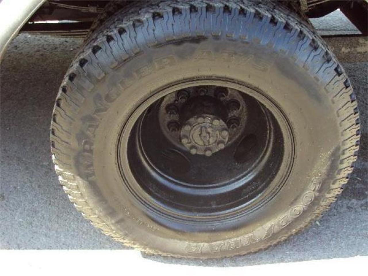 487418