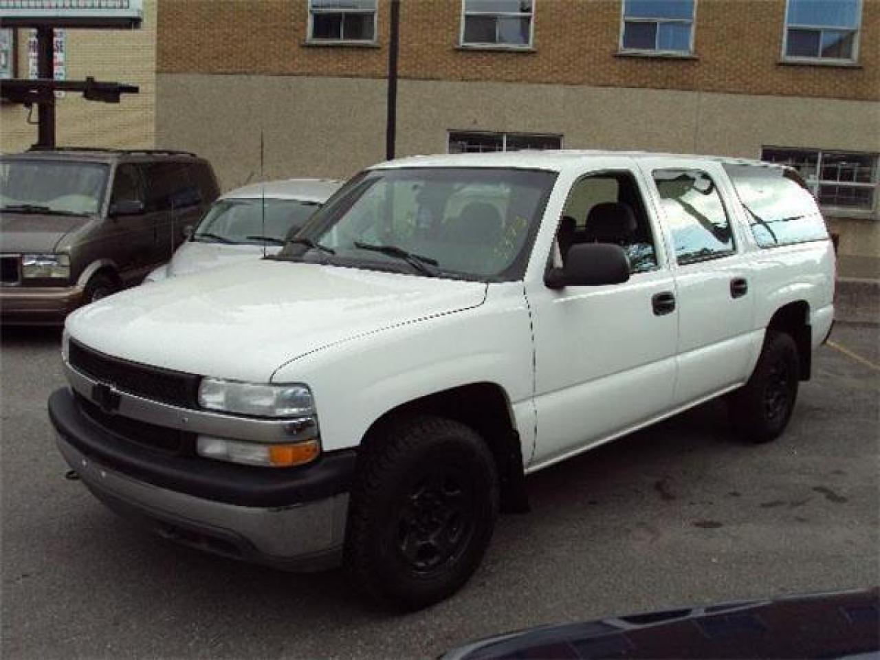 Used 2001 Chevrolet Suburban  for sale in Ottawa, ON