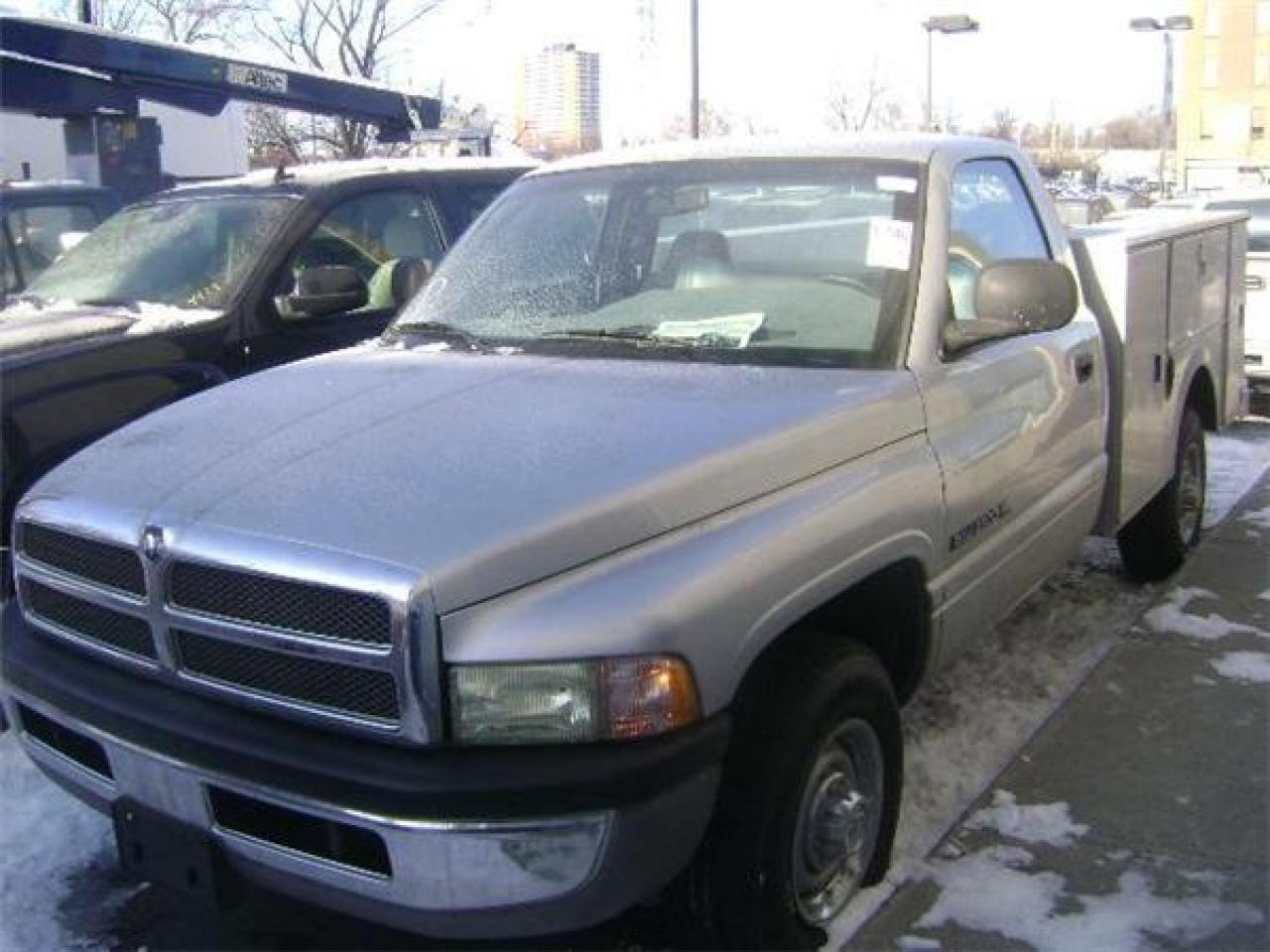 Used 2001 Dodge Ram 2500  for sale in Ottawa, ON