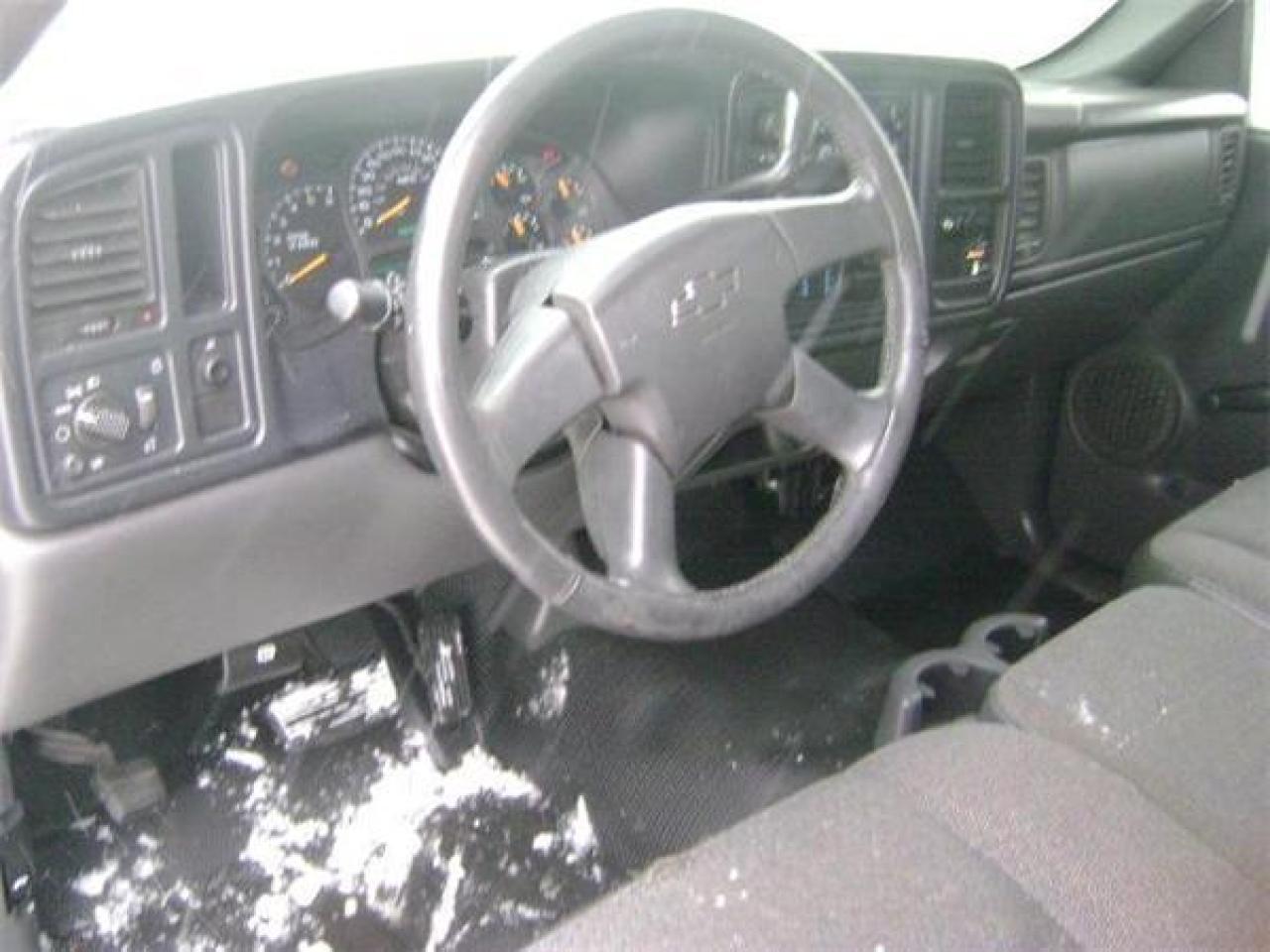 487521