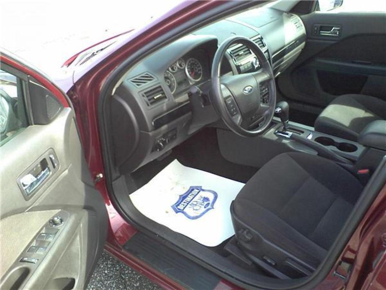 Used 2006 Ford Fusion SEL for sale in Windsor, ON