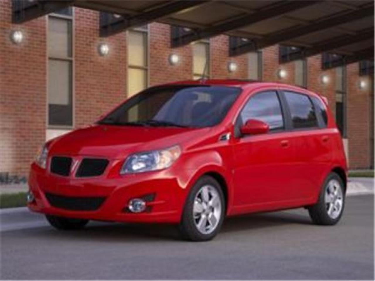 Used 2009 Pontiac G3 Wave  for sale in Mississauga, ON