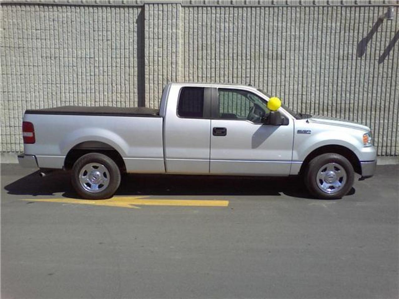 Used 2008 Ford F-150 XLT for sale in Orleans, ON