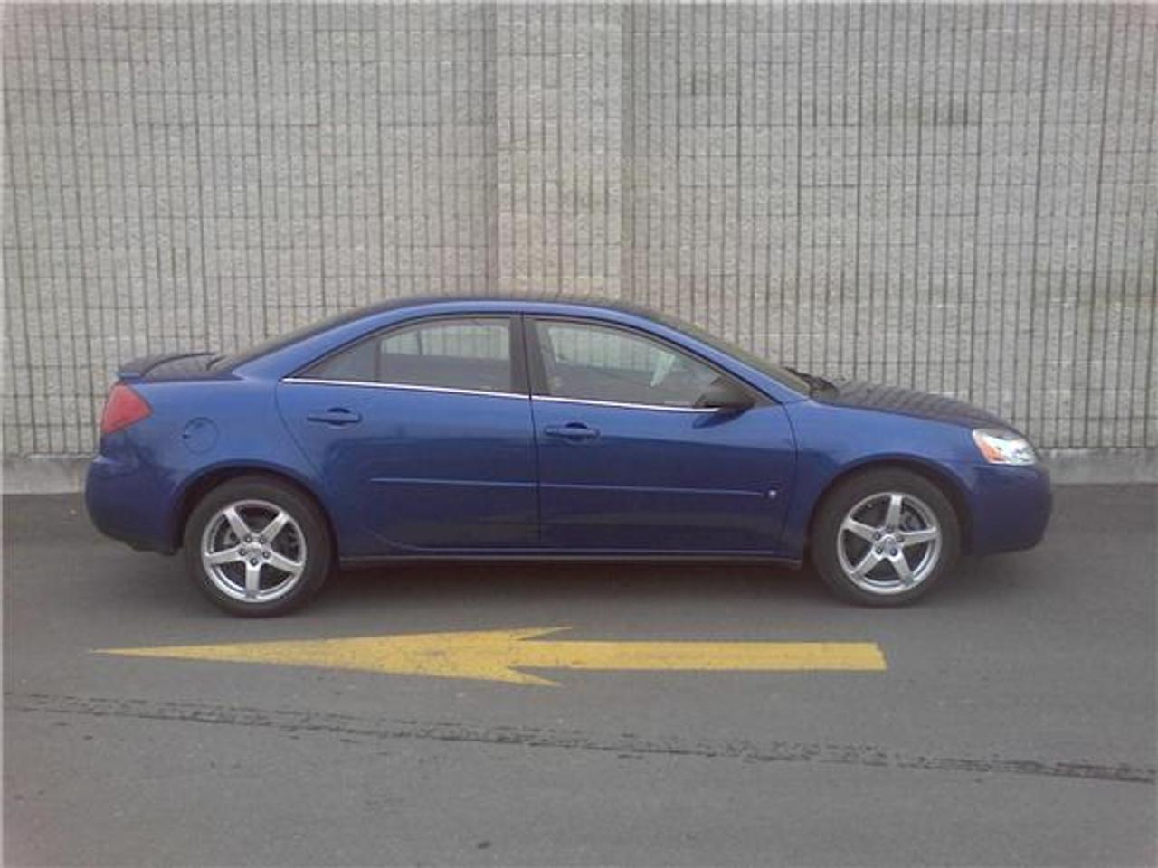 GT sedan Package very clean !!
 
30 day exchange privelage Lifetime engine protection see more at www.belangertv.ca
