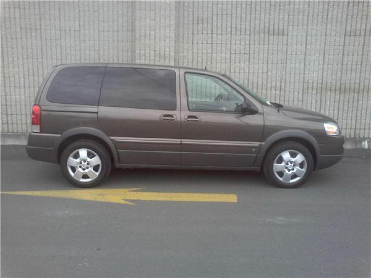 Used 2008 Pontiac Montana Sv6 FWD for sale in Orleans, ON