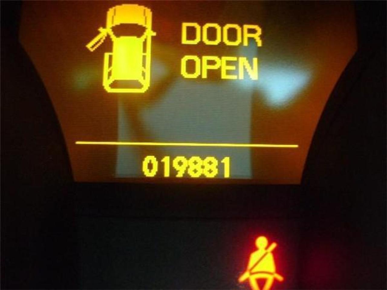556707