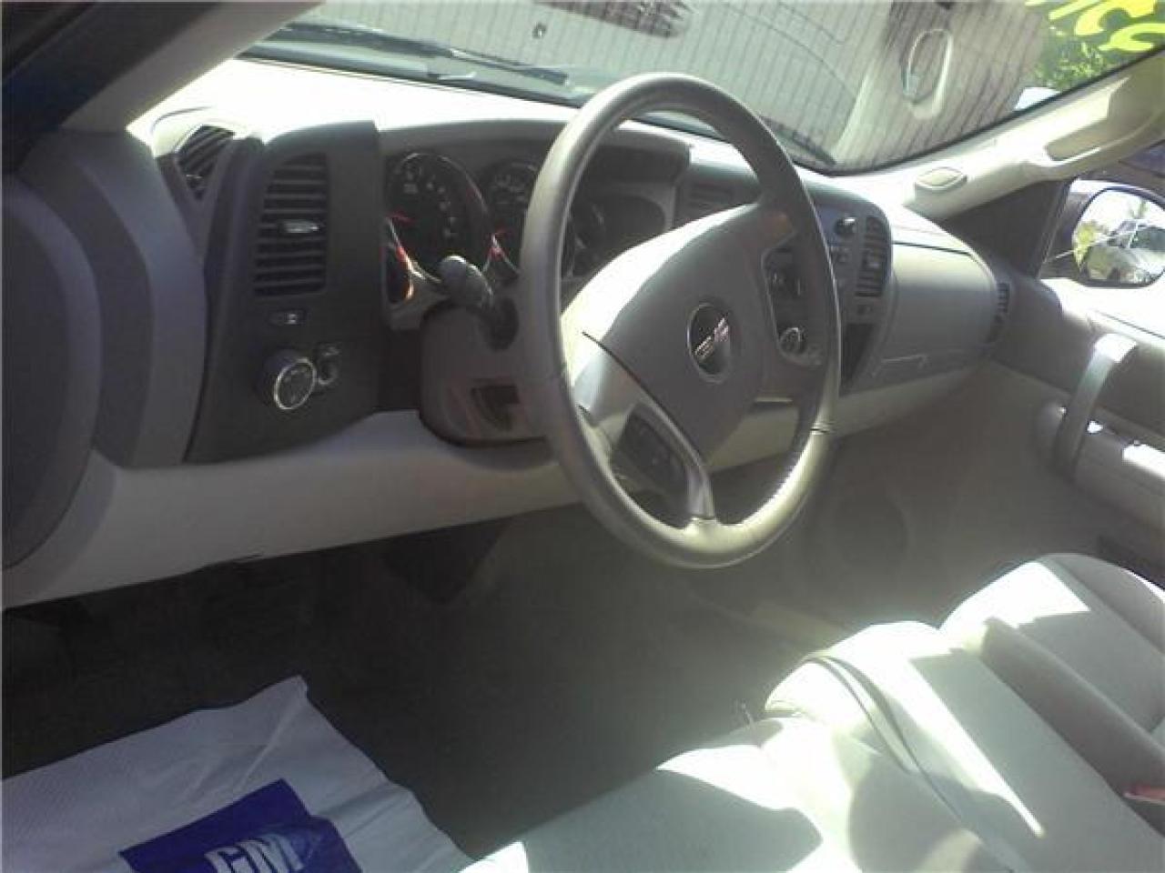Used 2009 GMC Sierra 2500hd  Extended Cab  for sale in Ottawa, ON