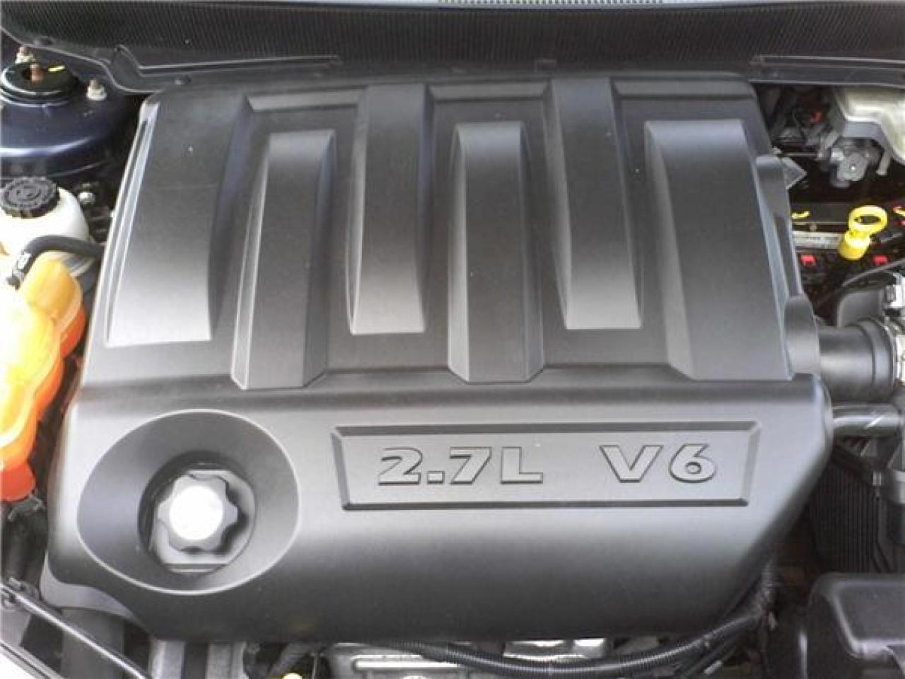 572562