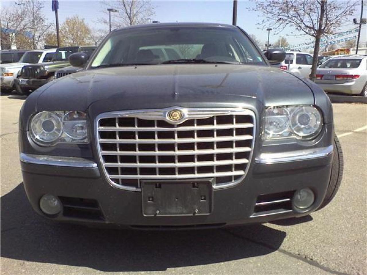 Used 2008 Chrysler 300 LIMITED for sale in Mississauga, ON