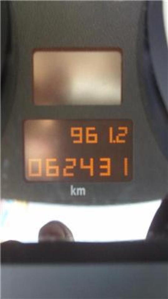 576135