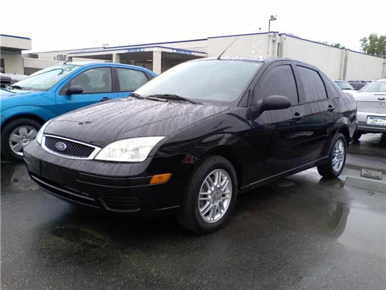 Used 2007 Ford Focus  for sale in Windsor, ON
