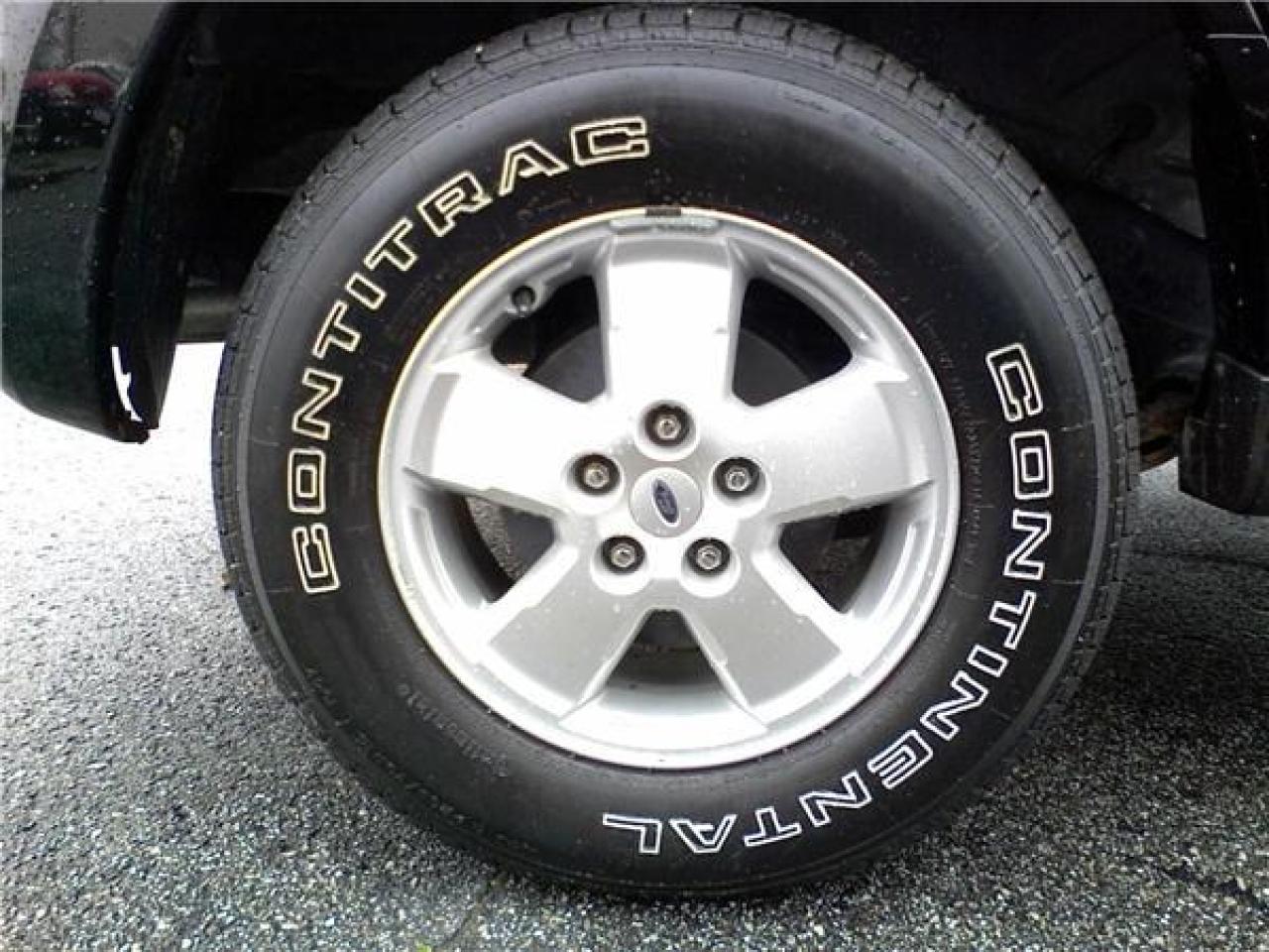 577318