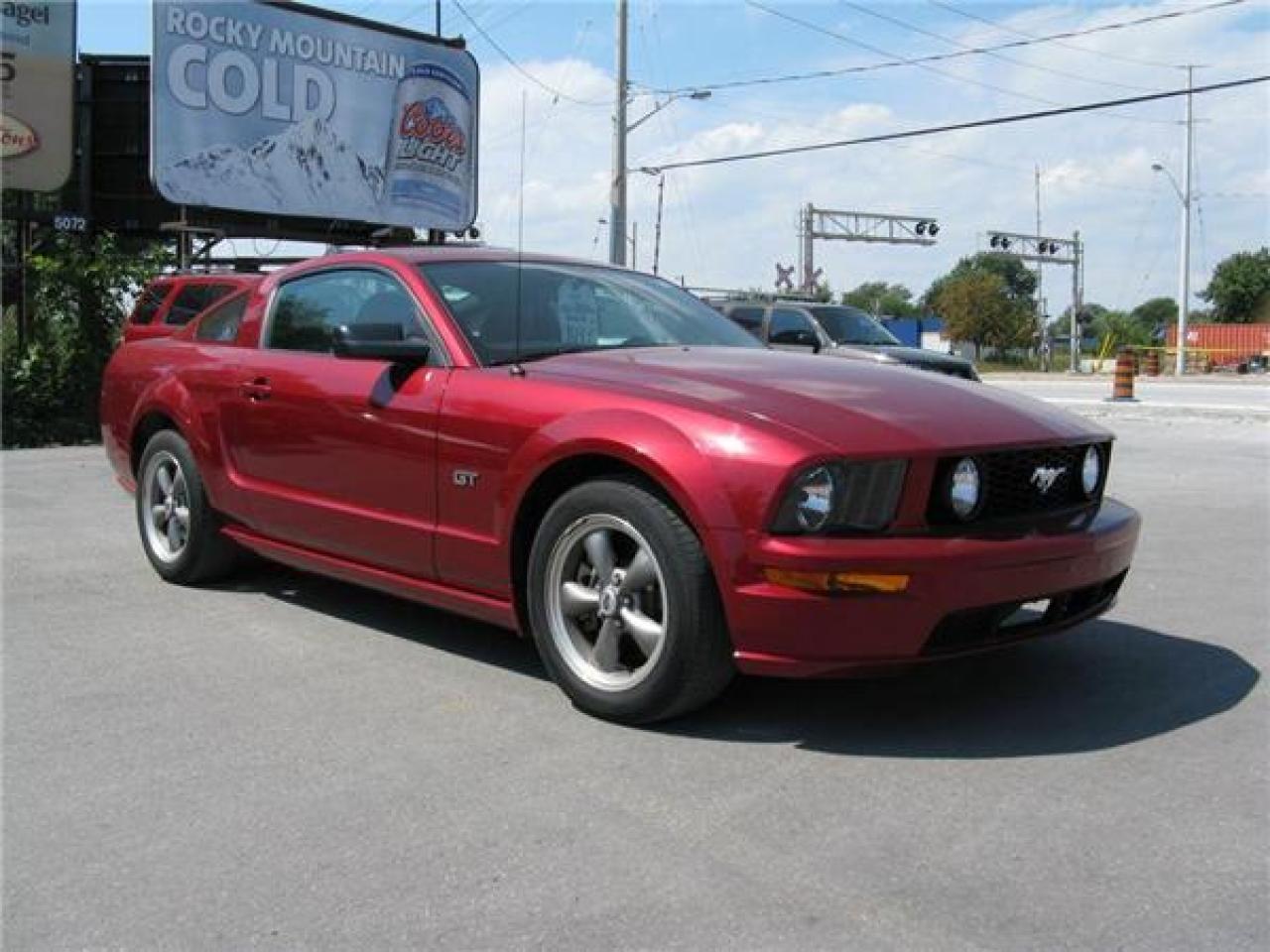 Used 2006 Ford Mustang  for sale in Windsor, ON