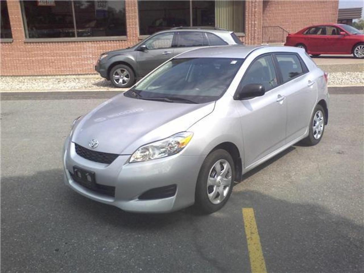 Used 2010 Toyota Matrix  Hatchback  for sale in Ottawa, ON