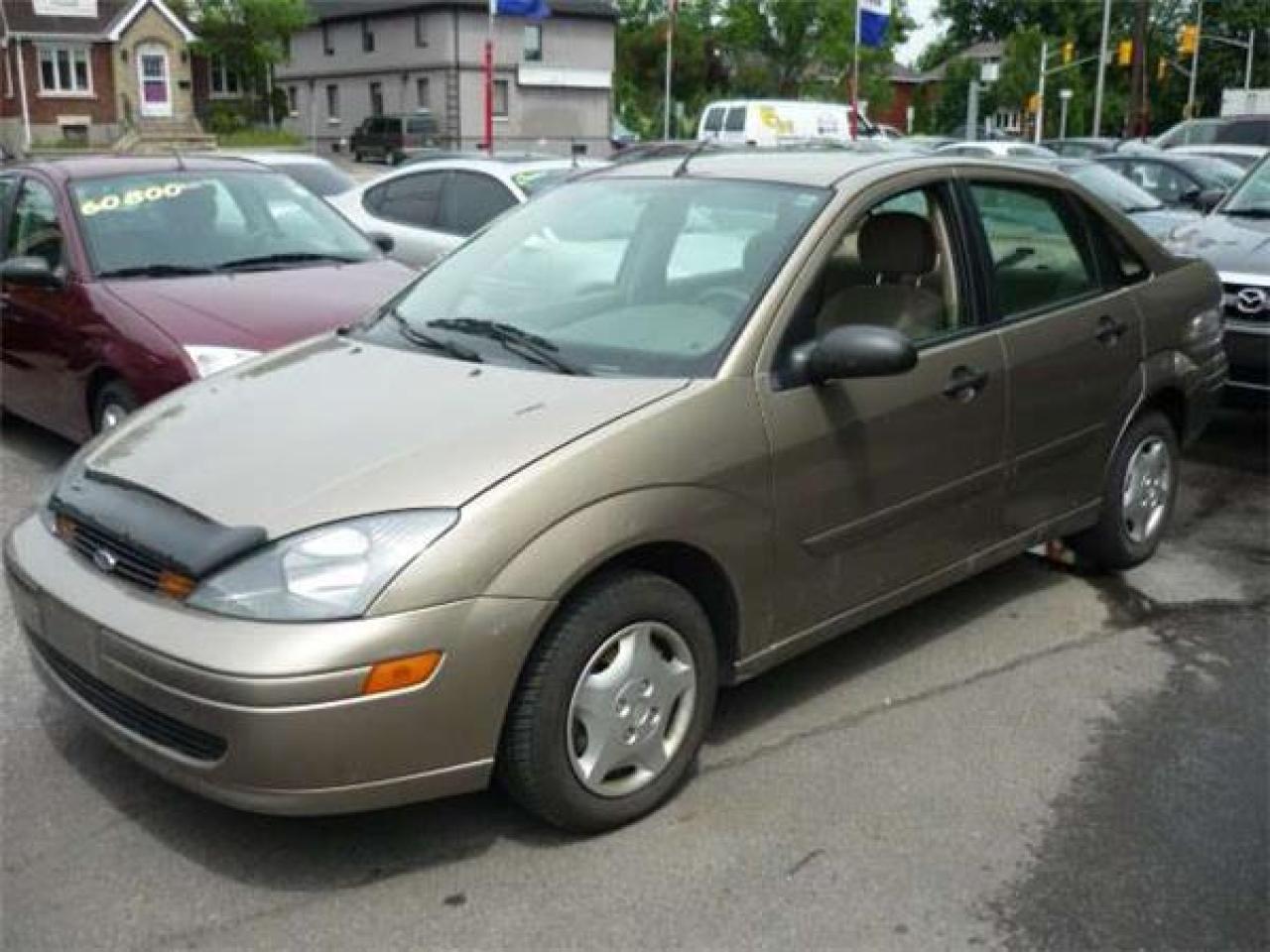 Used 2004 Ford Focus SE for sale in Ottawa, ON
