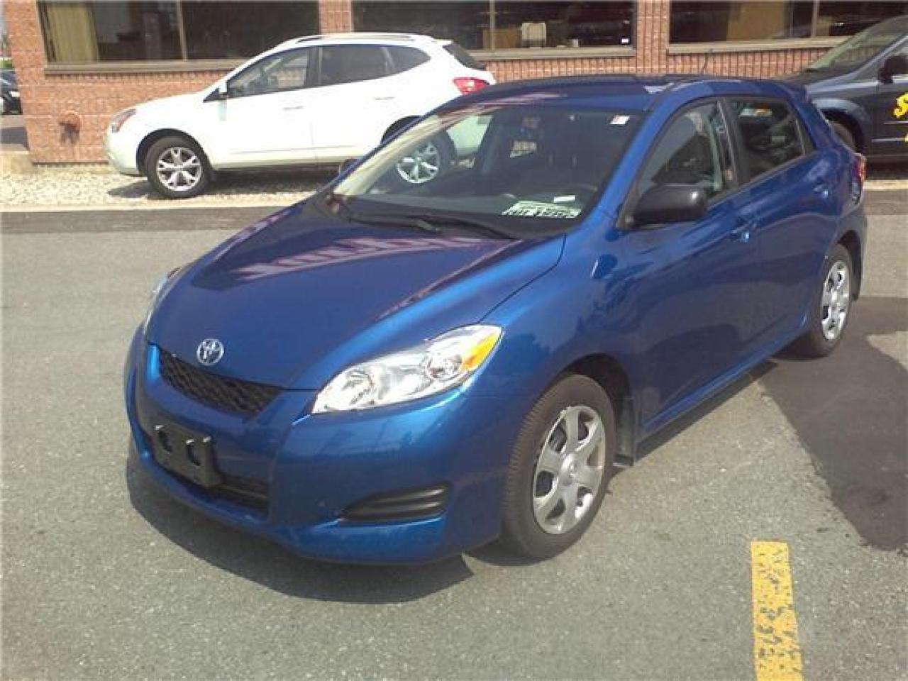 Used 2010 Toyota Matrix  Hatchback  for sale in Ottawa, ON