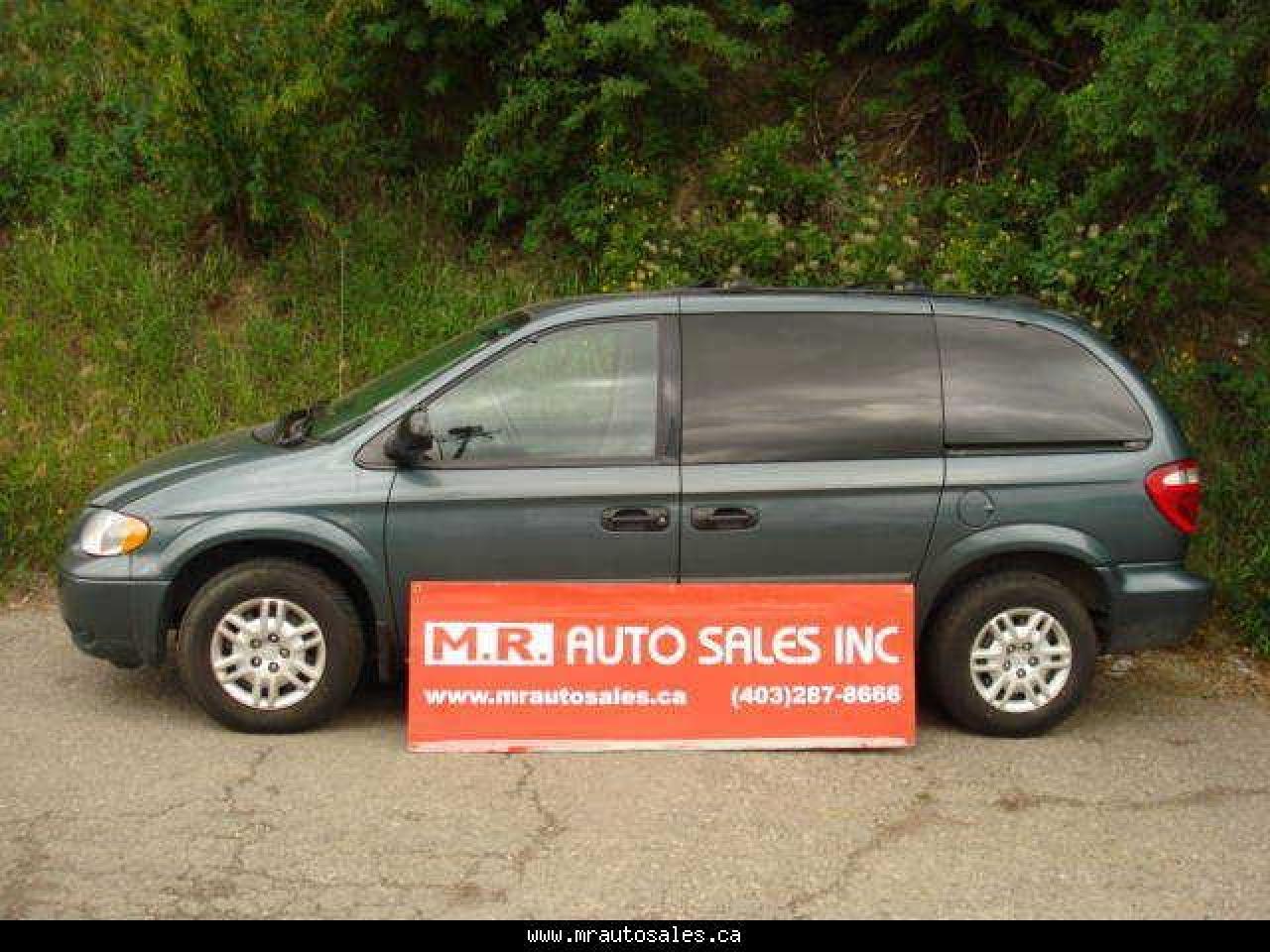 Used 2005 Dodge Caravan SE for sale in Calgary, AB