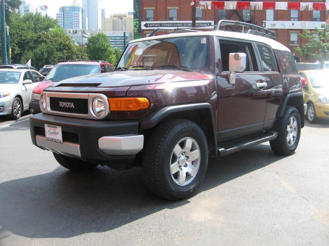 Used 2007 Toyota FJ Cruiser OFFROAD for sale in Toronto, ON