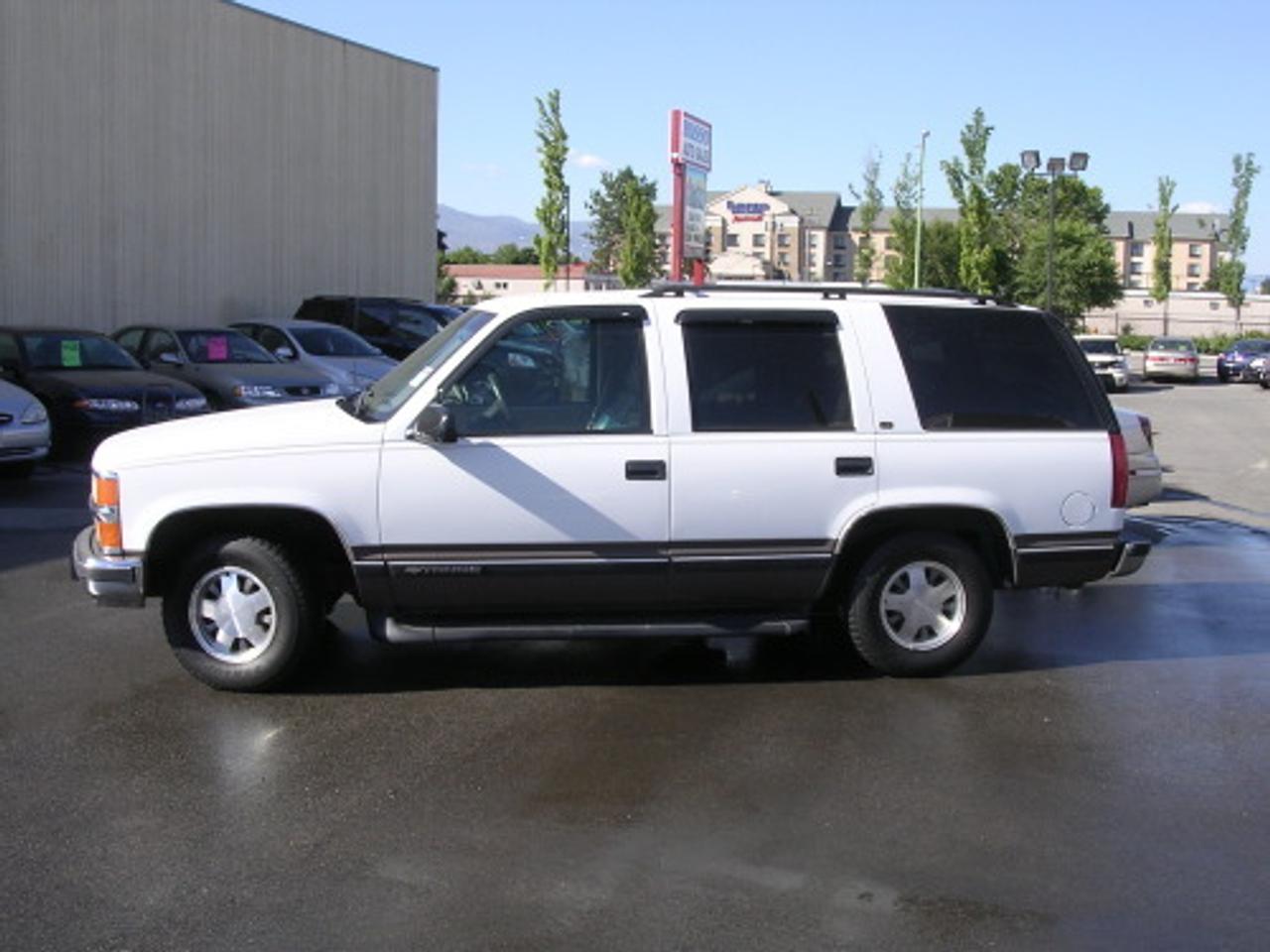 600381.9489286