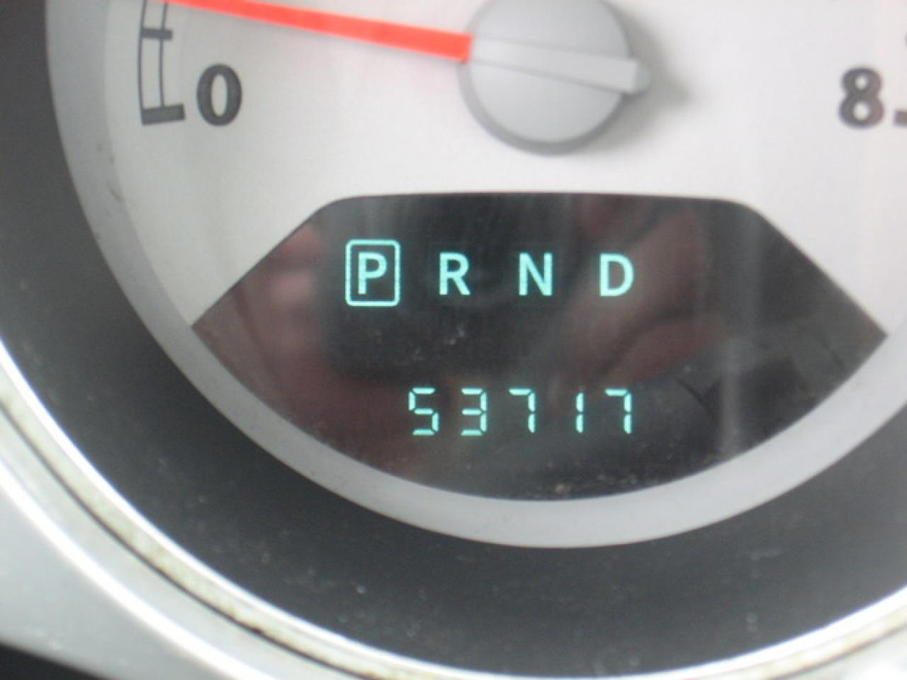 600400