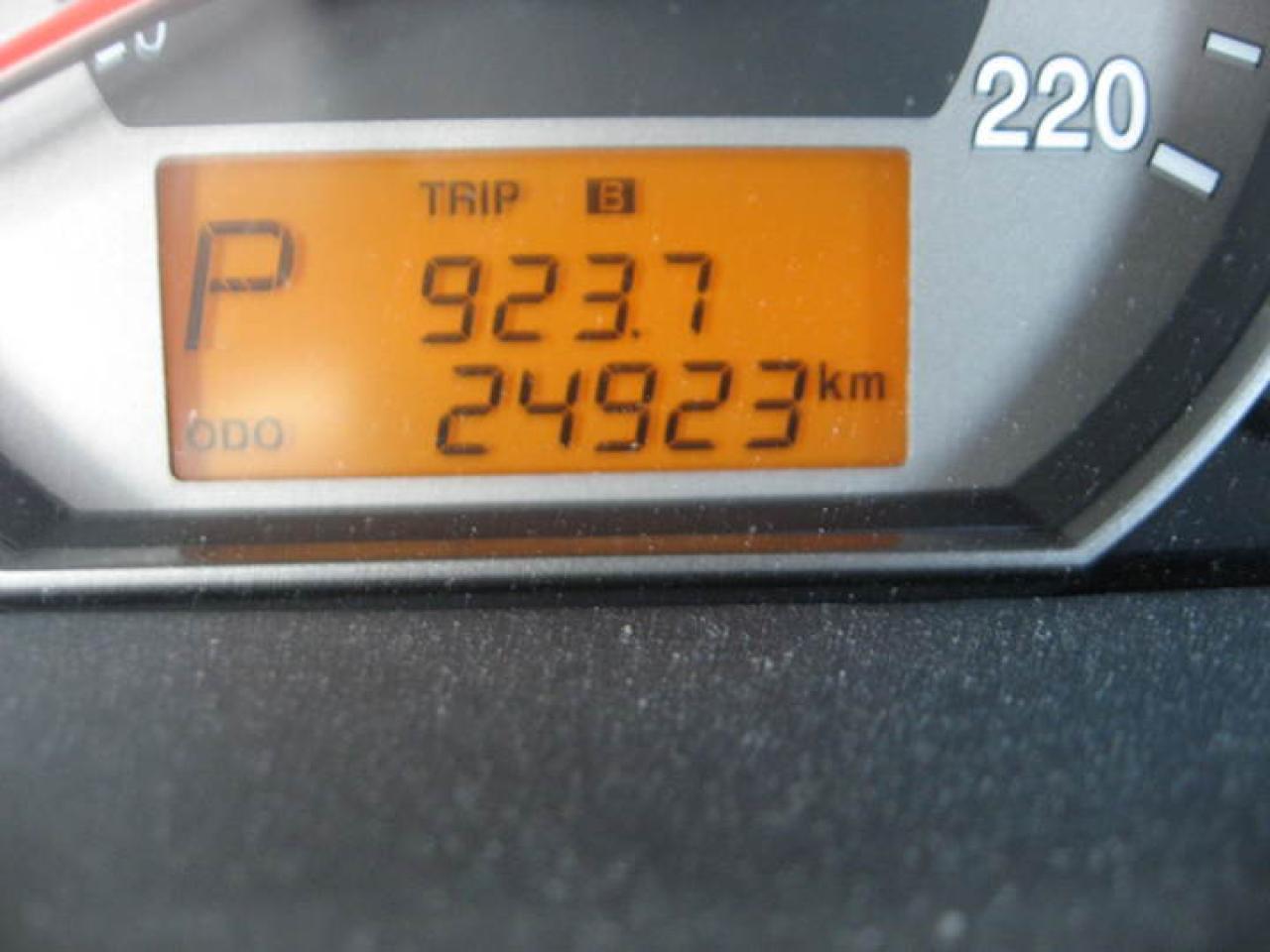 600435