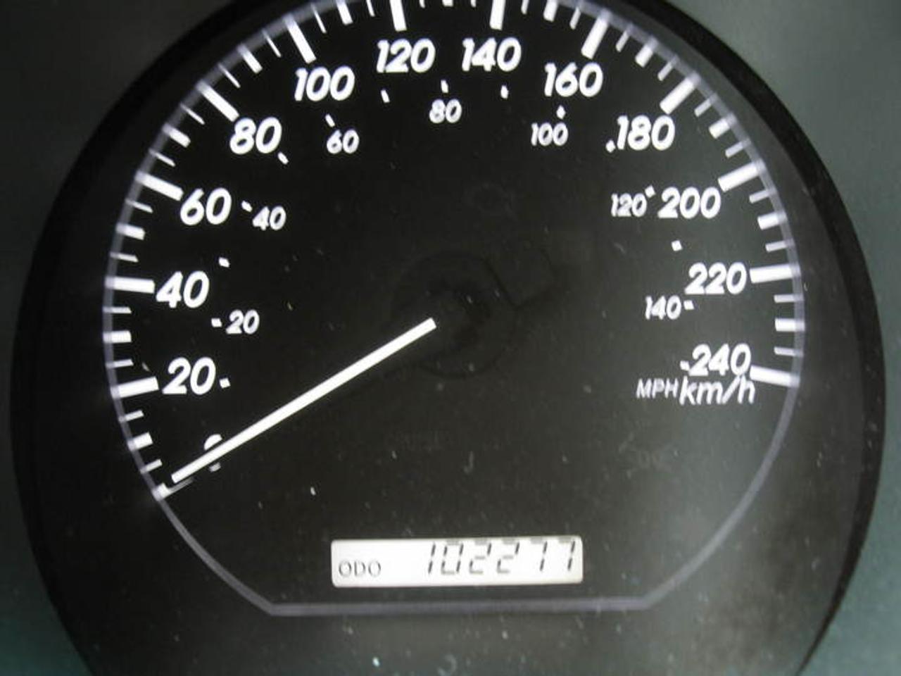 600472.10293309
