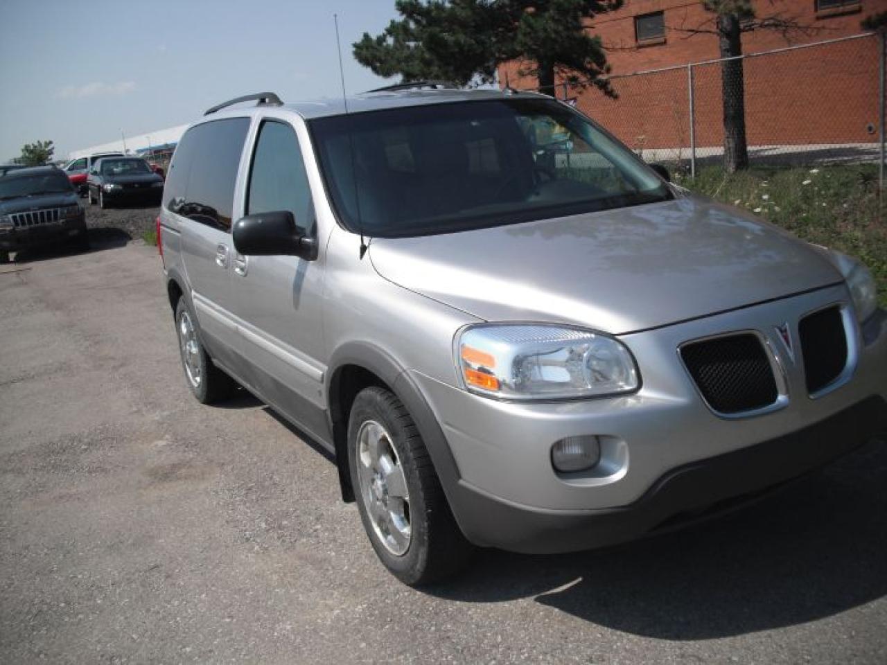 Used 2006 Pontiac Montana SV6 for sale in Mississauga, ON