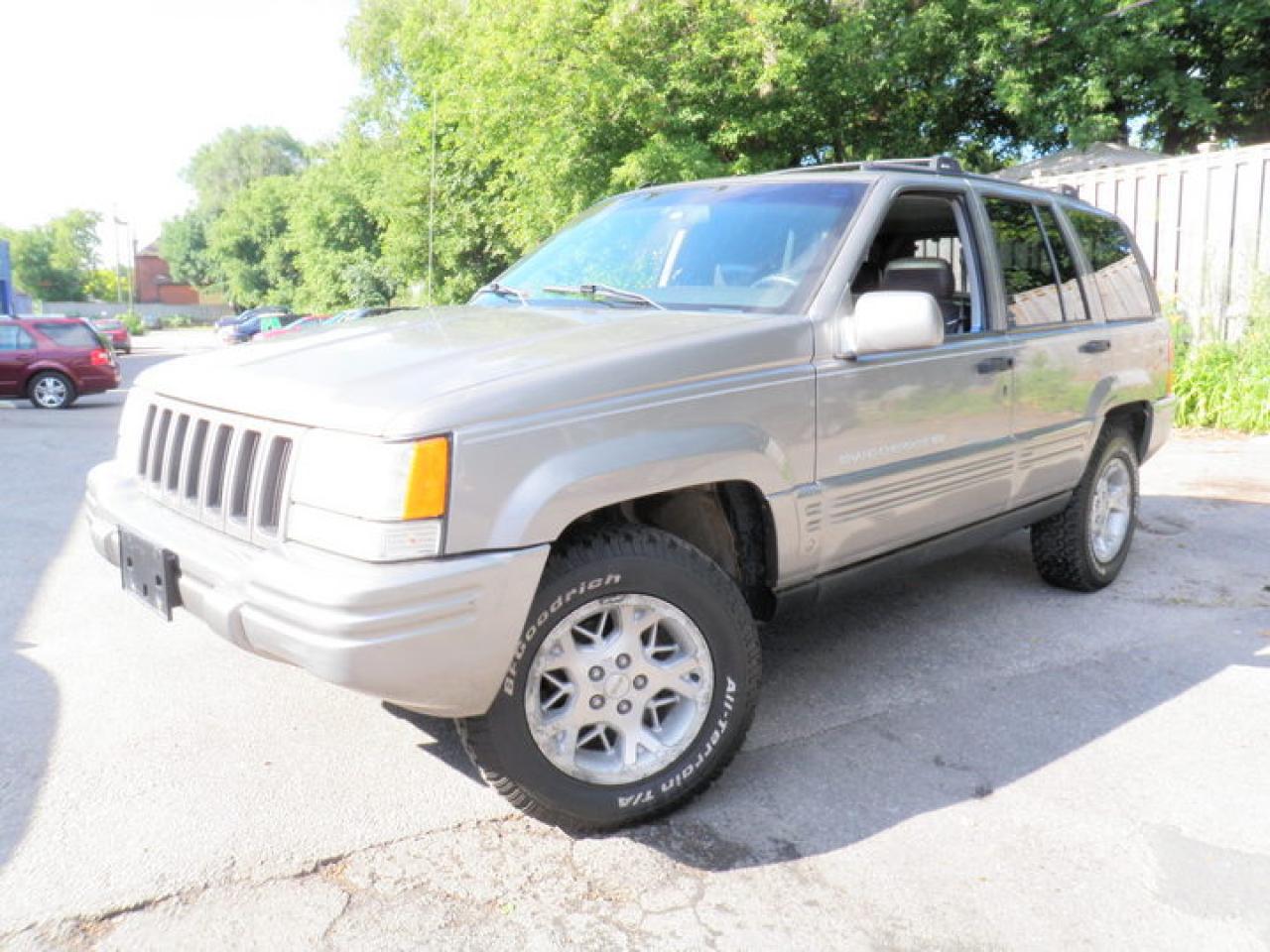 Used 1998 Jeep Grand Cherokee Limited for sale in Barrie, ON