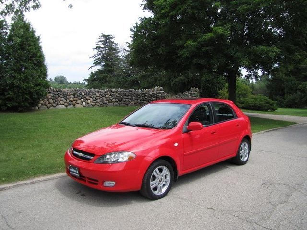 Used 2006 Chevrolet Optra 5 LT HATCHBACK!! SUNROOF!! XENONS!! NEW TIRES!! Hatchback for sale in Guelph, ON