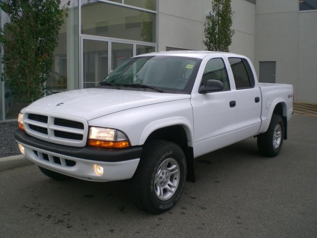 Used 2003 Dodge Dakota Sport for sale in Red Deer, AB