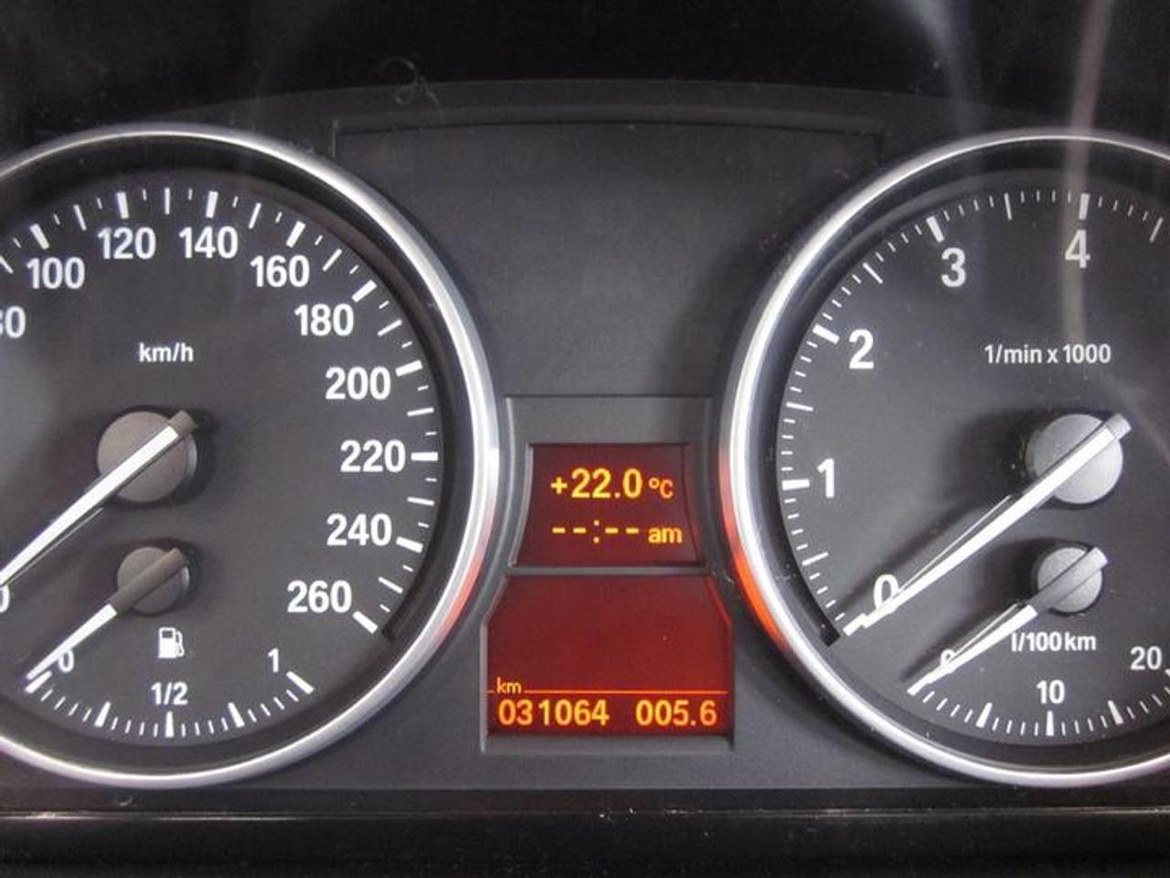 600861.10195572