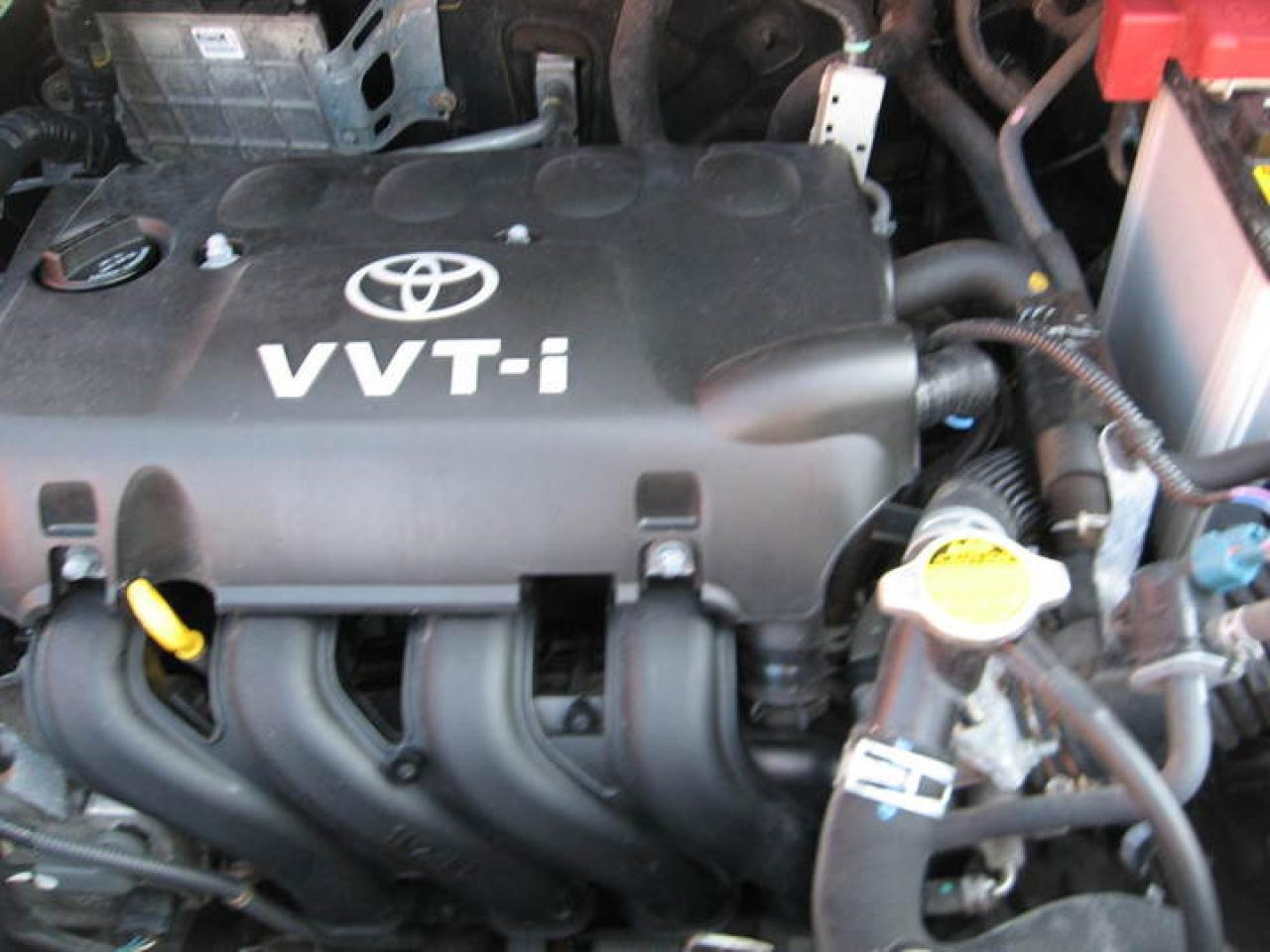 600878