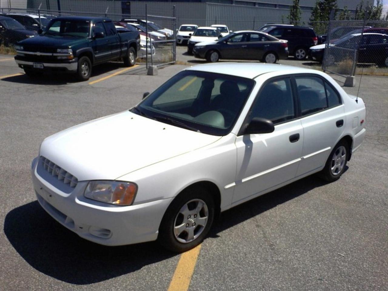 Used 2001 Hyundai Accent  for sale in North York, ON