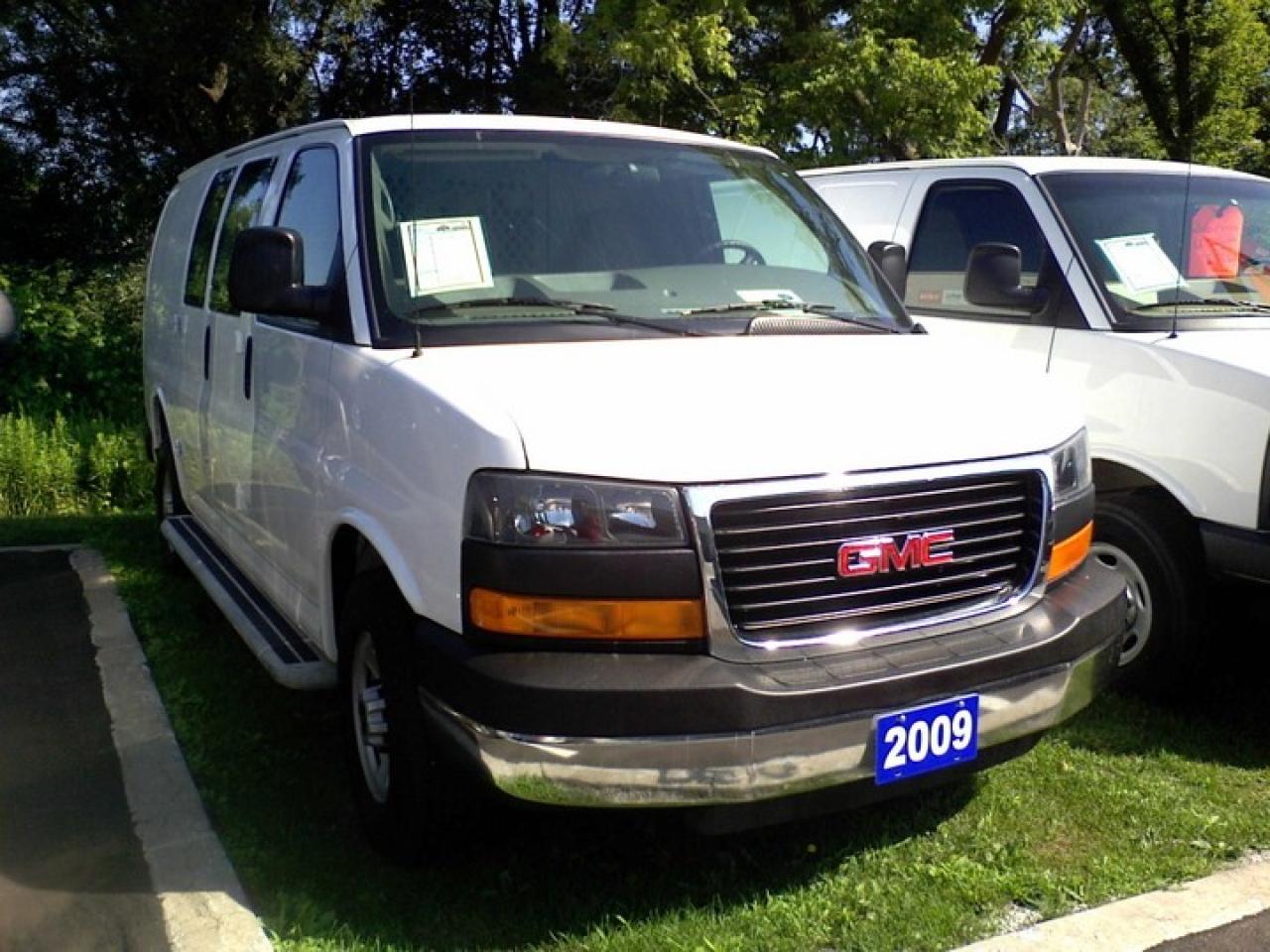Used 2009 GMC Savana 2500  for sale in Markham, ON