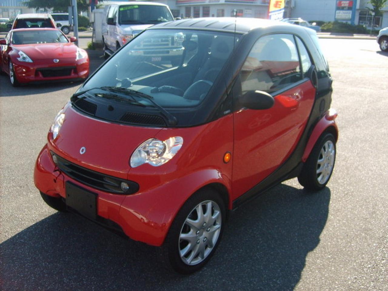 Used 2006 Smart fortwo Pure for sale in Langley, BC