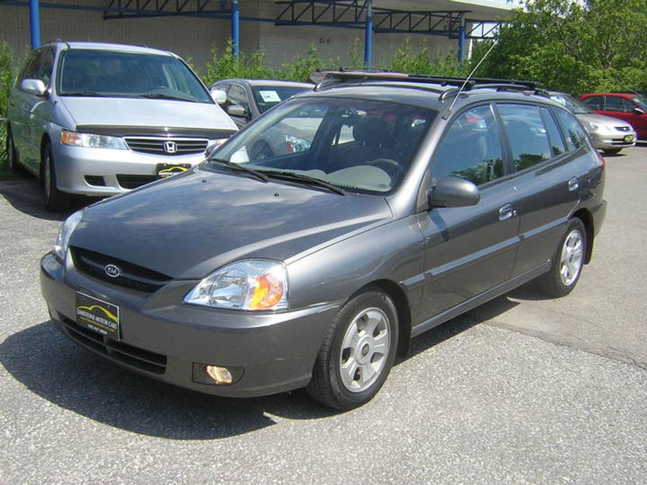 4 DOOR ,4CYL,AUTO,AIR CONDITIONING THIS GREAT LITTLE ECONOMICAL STATION WAGON COMES FULLY EQUIPPED INCLUDING AIR CONDITIONING AND ALLOY RIMS,SOLD, CERTIFIED AND E TESTED
