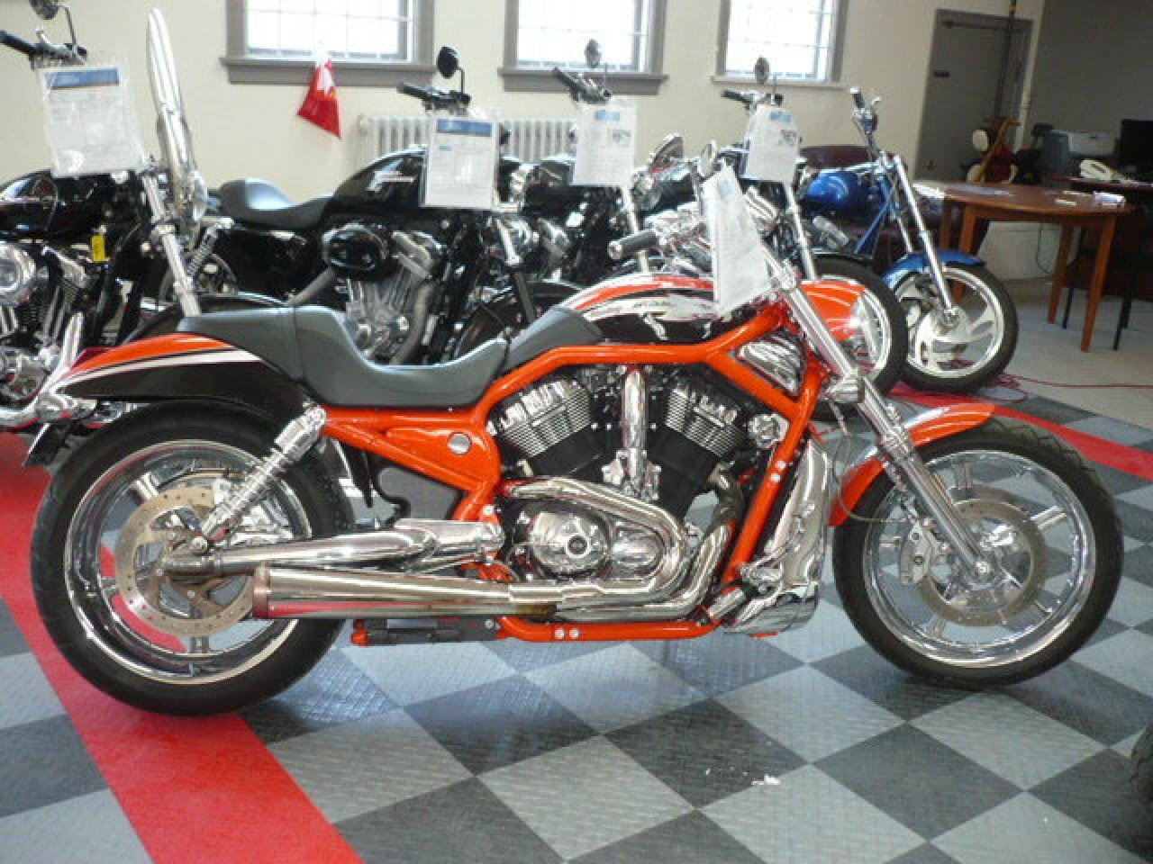 Used 2006 Harley Davidson V-Rod VRSSE2 Screaming Eagle Vrod for sale in Vancouver, BC