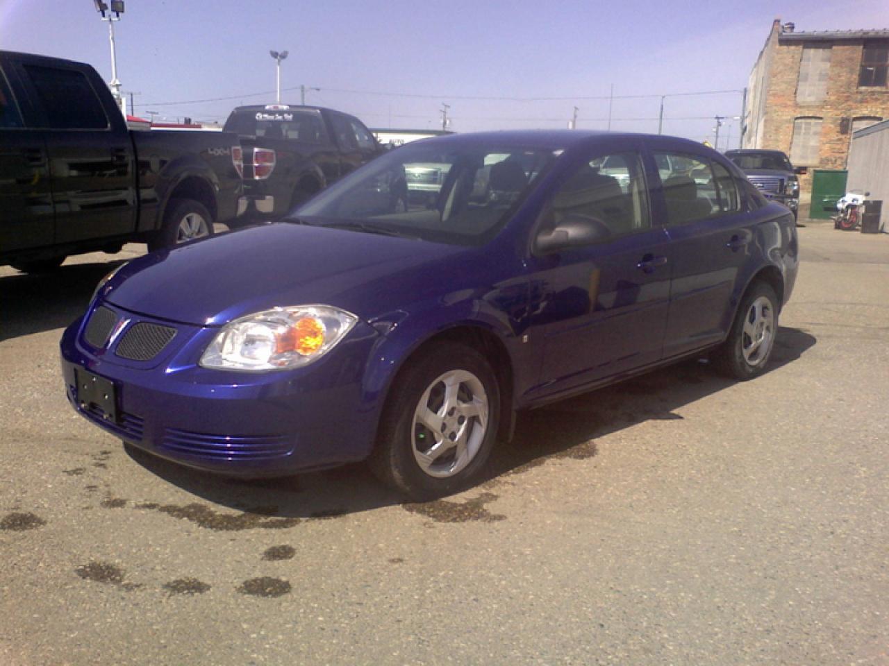 Used 2006 Pontiac Pursuit  for sale in Moose Jaw, SK