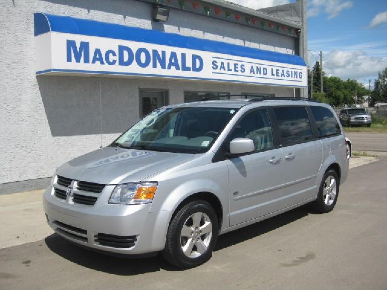 Used 2009 Dodge Grand Caravan Anniversary Edition for sale in Moose Jaw, SK
