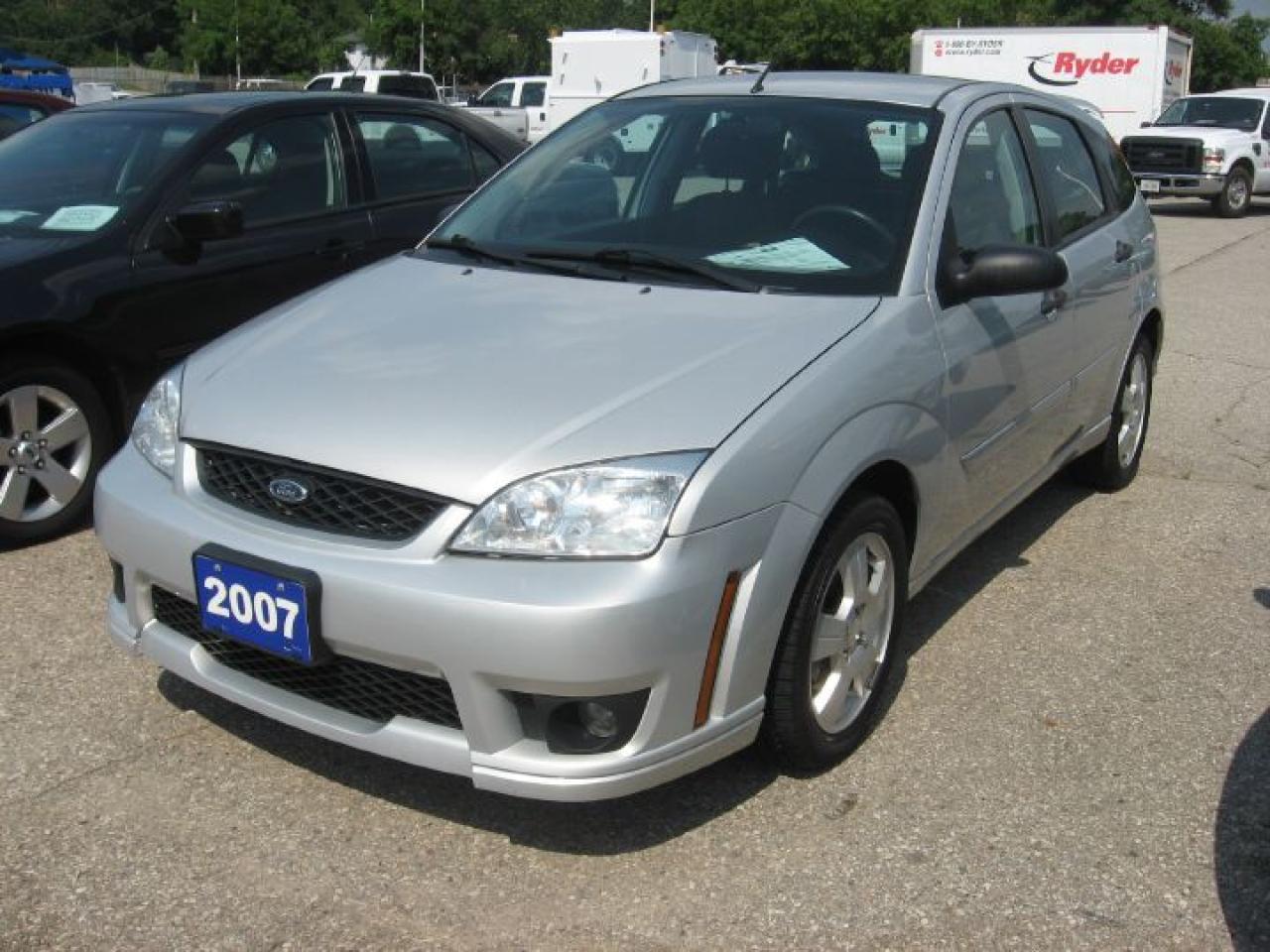 Used 2007 Ford Focus GFX for sale in Cambridge, ON