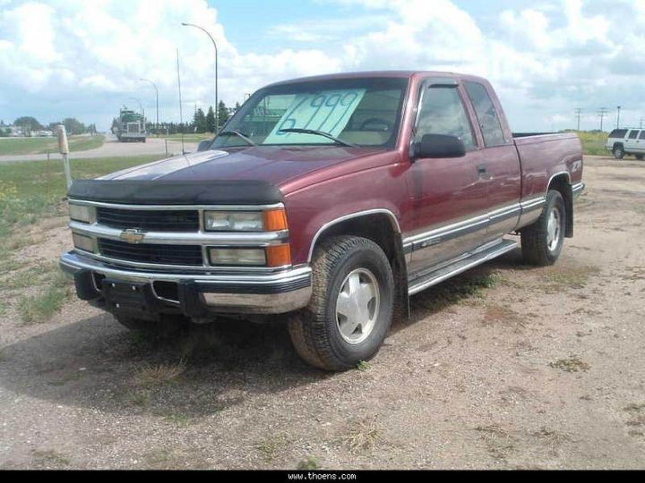 Used 1998 GMC Sierra K1500 Ext SLE 4x4 for sale in Wynyard, SK