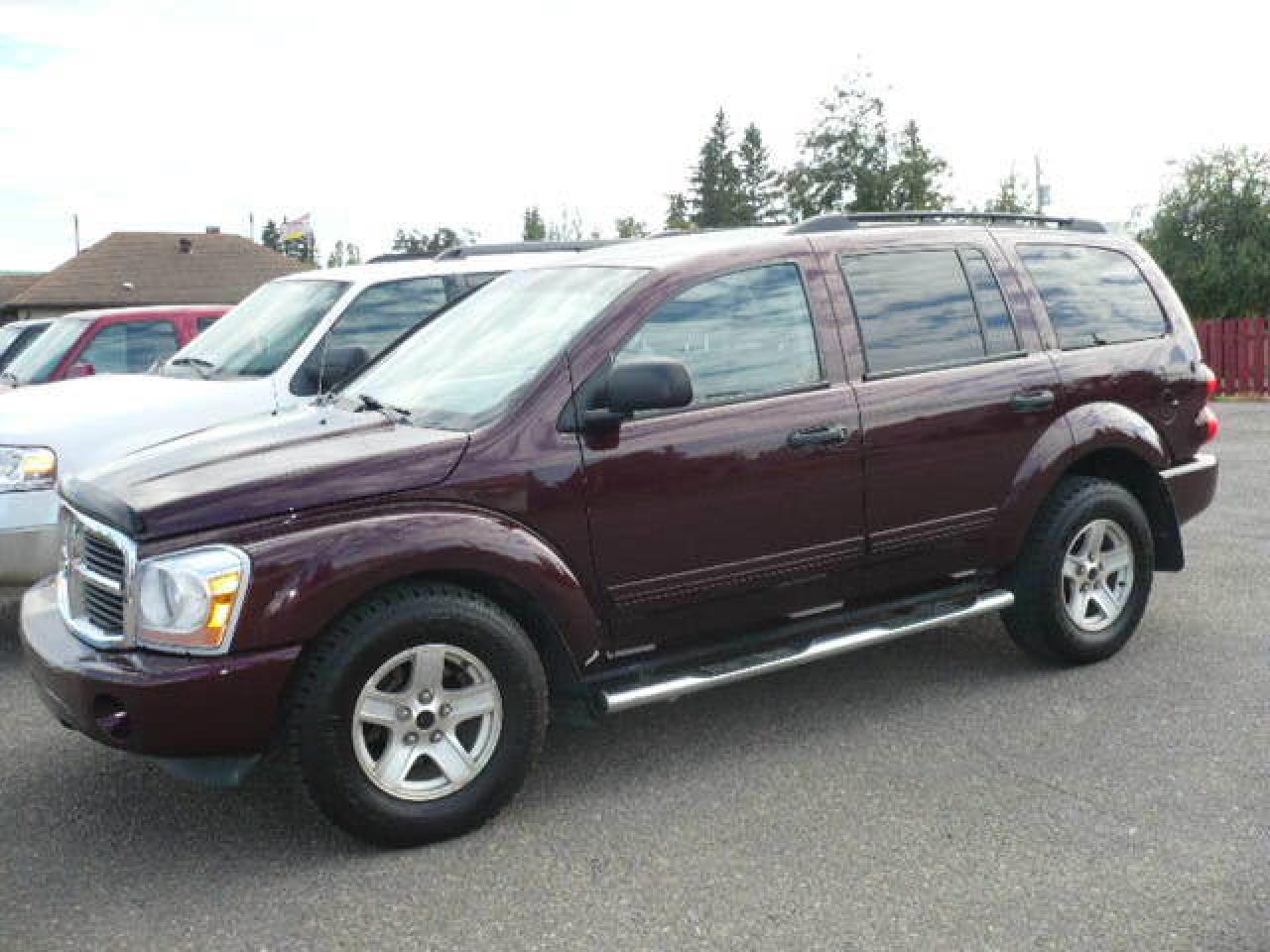 Used 2004 Dodge Durango SLT for sale in Vanderhoof, BC