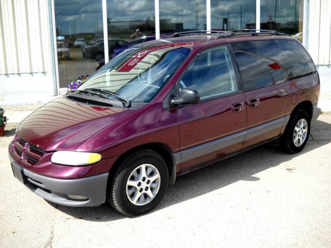 Used 1999 Dodge Caravan SE for sale in Southey, SK