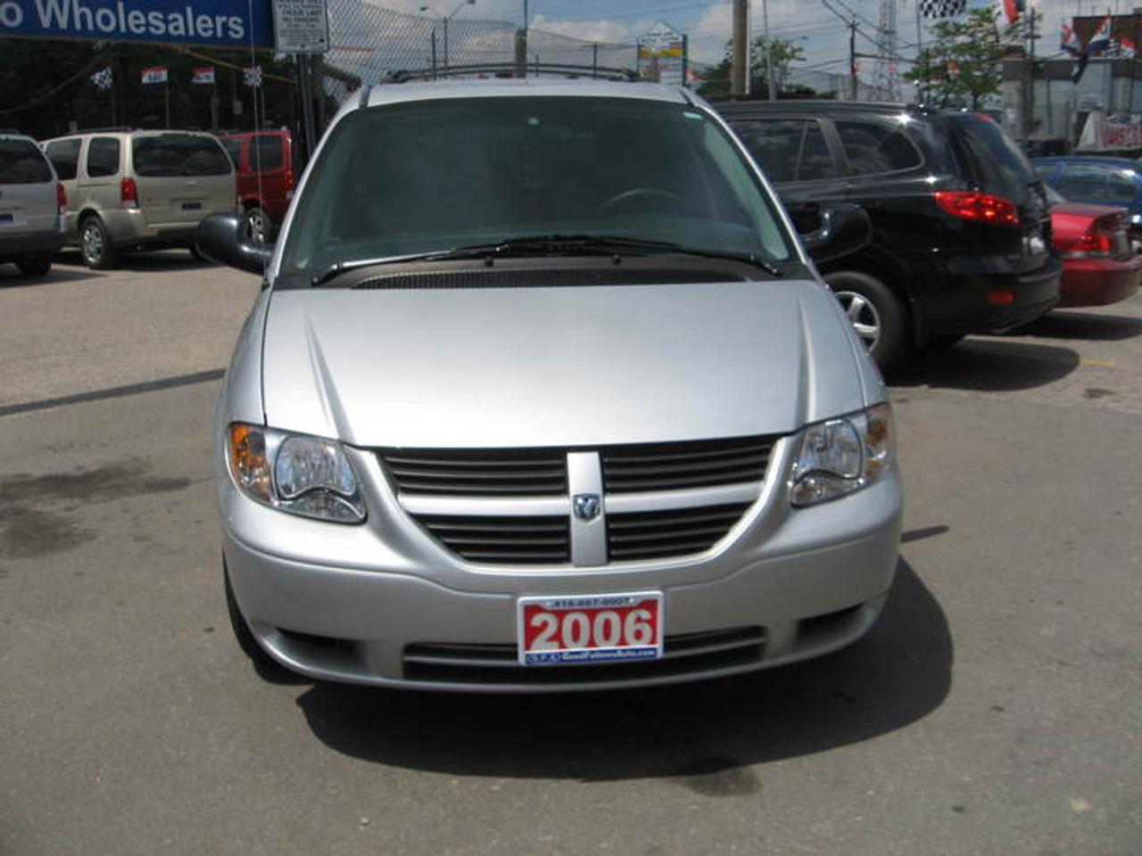 2006 Dodge Caravan **** $8500*** Photo2