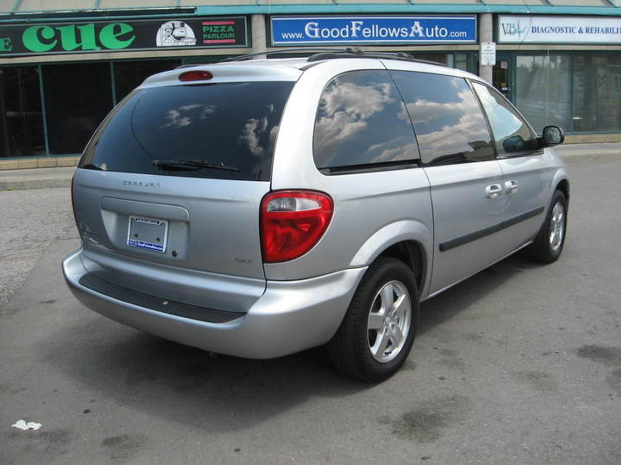 2007 Dodge Caravan SXT ***$9,998 *** Photo5