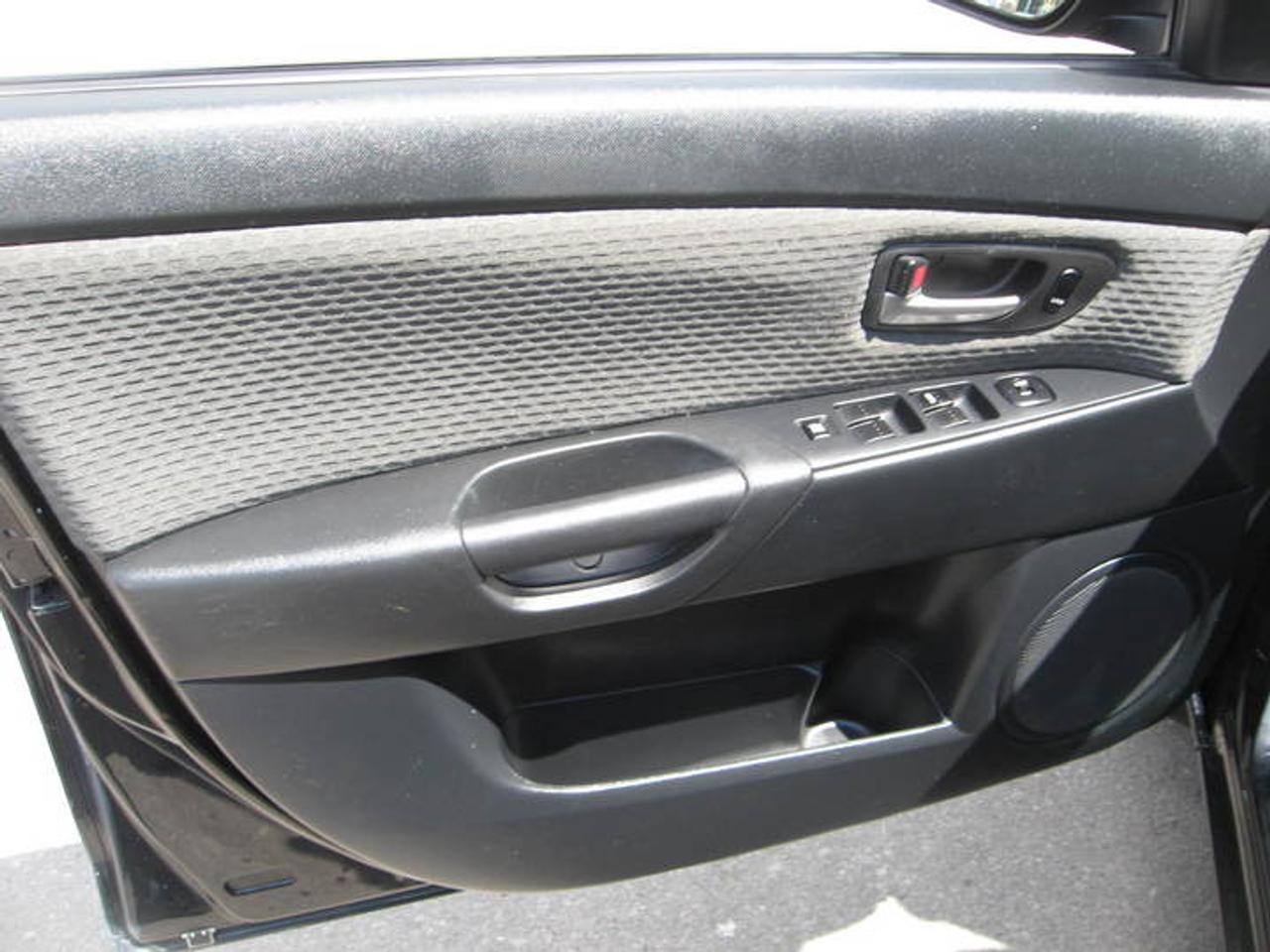 2006 Mazda Mazda3  Photo8